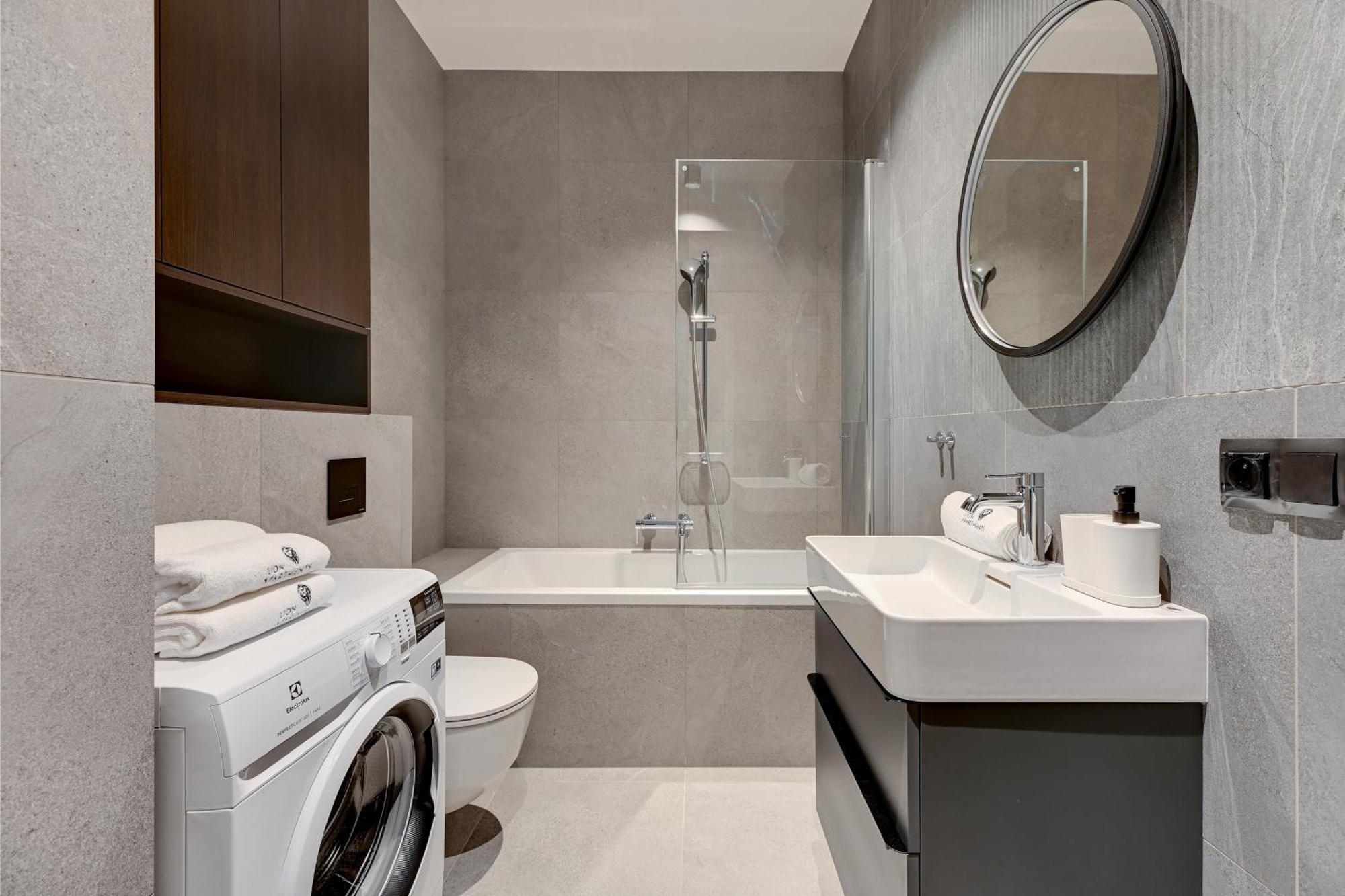 Scala 60D City Center Apartments With Parking By Lion Apartments Gdansk Exterior photo